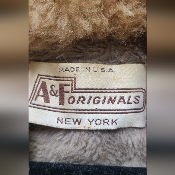 Penny Lane Suede Jacket - Picture 7 of 11